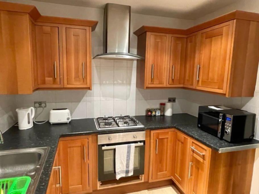 Lovely 2Br Gem Near To Wsu, City. Paisley Luaran gambar